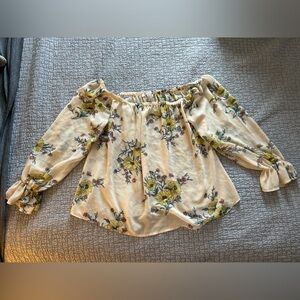 Forever 21 Contemporary Sheer Flowered Top